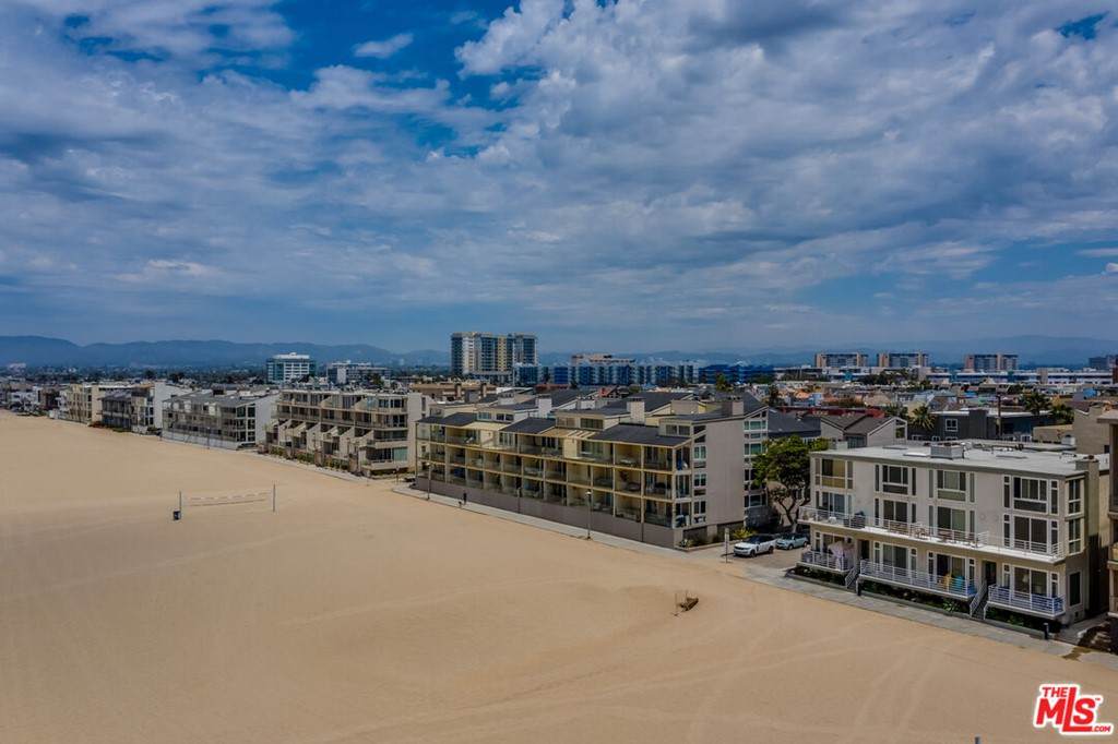 4403 Ocean Front Walk - Photo 1