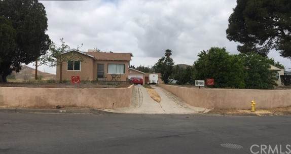 11818 Burns Avenue - Photo 1