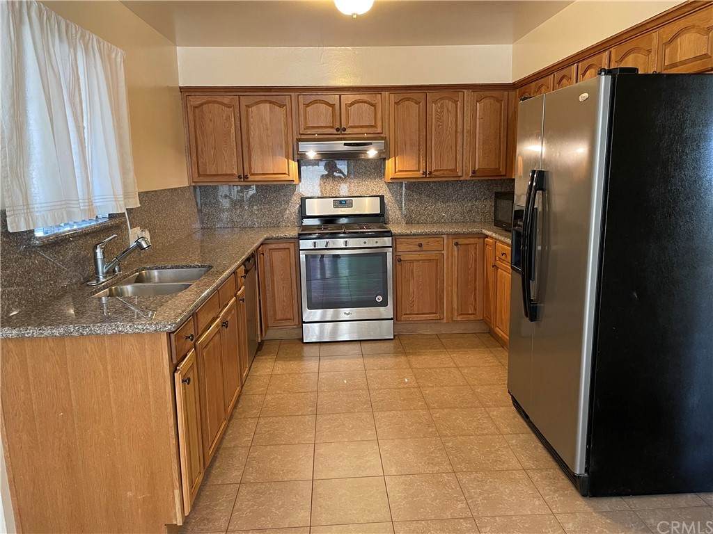 22317 Ward Street - Photo 1