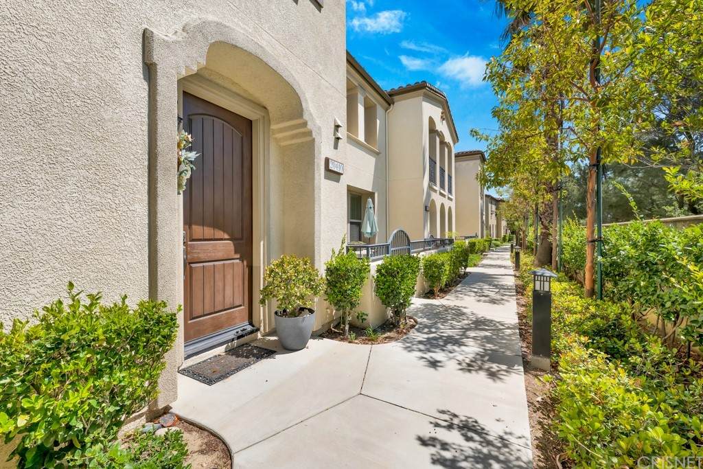 20410 Paseo Cresta - Photo 1