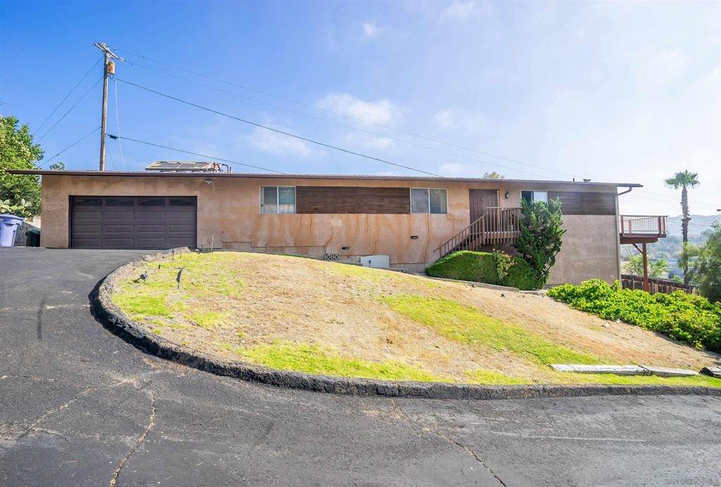 12308 Icarus Ln - Photo 1