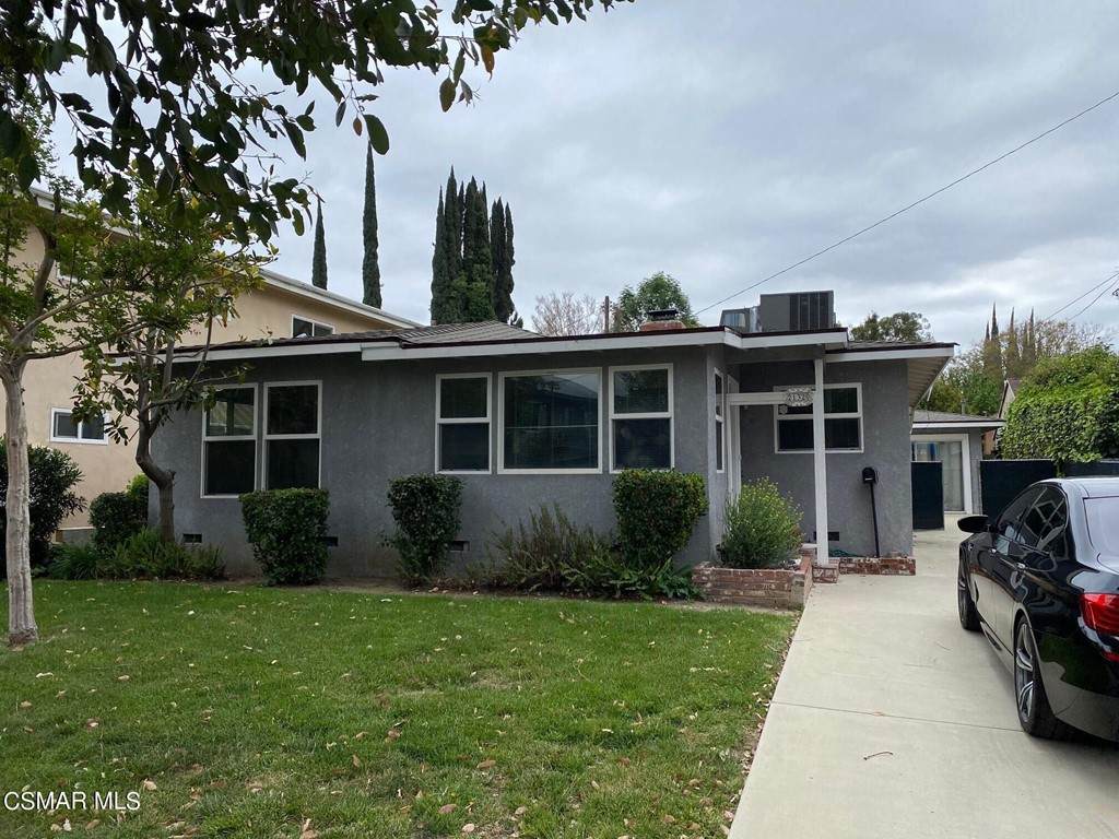 21320 Costanso Street - Photo 1