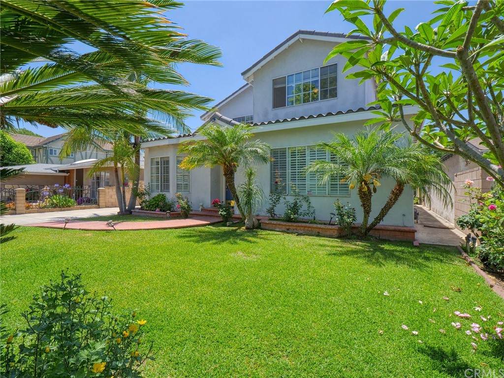 10014 Green Street - Photo 1