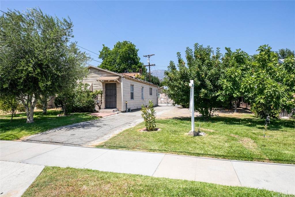 1743 1743 1/2 Lake - Photo 1
