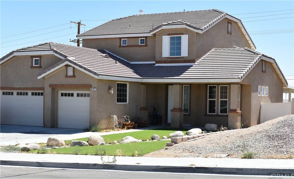 2271 Diamond Avenue - Photo 1