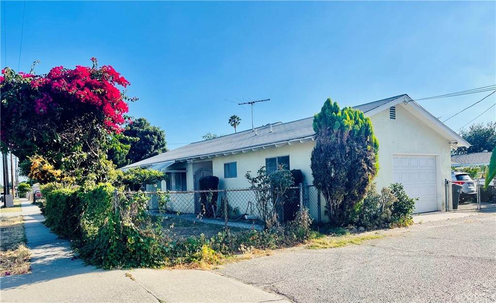 4451 Cedar Avenue - Photo 1