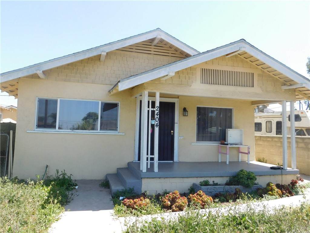 2404 114th Street - Photo 1