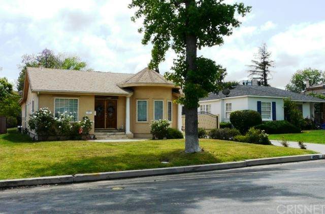 4932 Petit Avenue - Photo 1