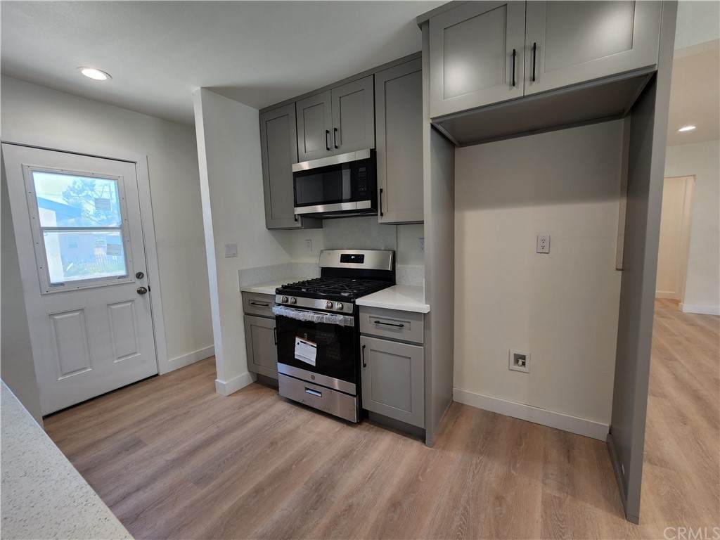 1330 Garnsey Street - Photo 1