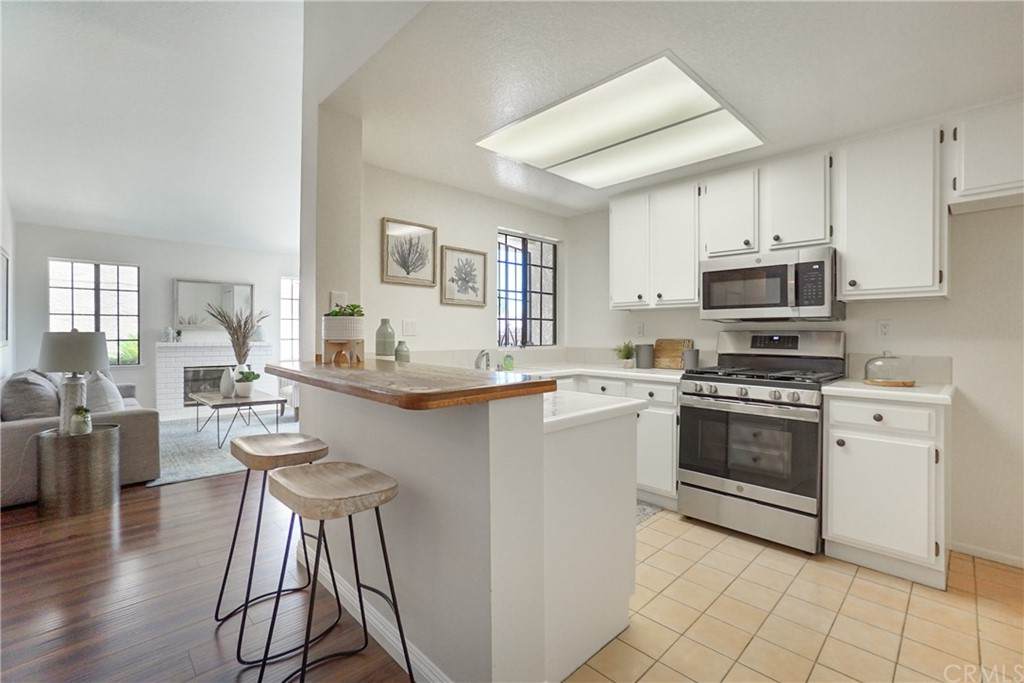 10266 Santa Cruz Drive - Photo 1