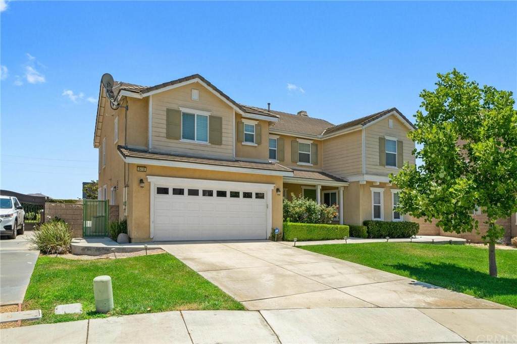 8418 Lourenco Lane - Photo 1