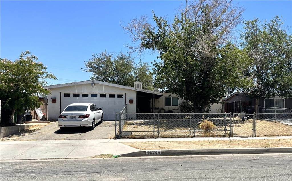 38544 Lemsford Avenue - Photo 1