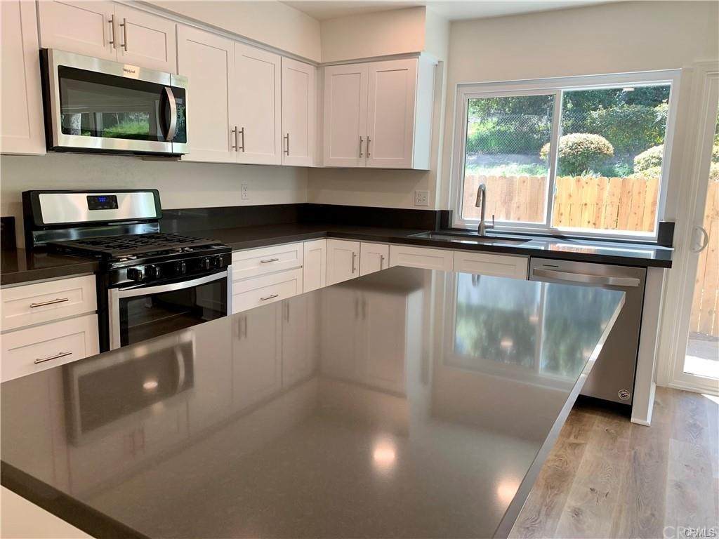 307 Beechwood Lane - Photo 1