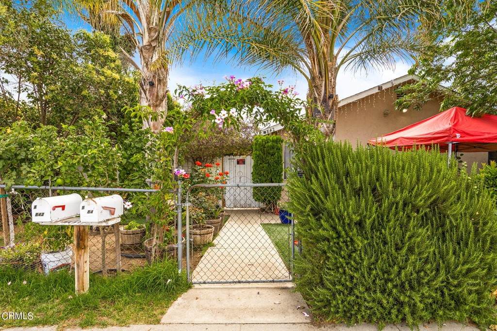 842 B Street - Photo 1