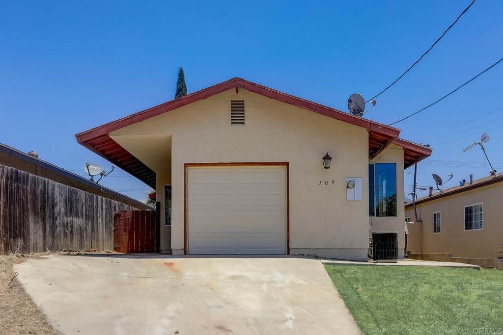 509 Maria Ave - Photo 1