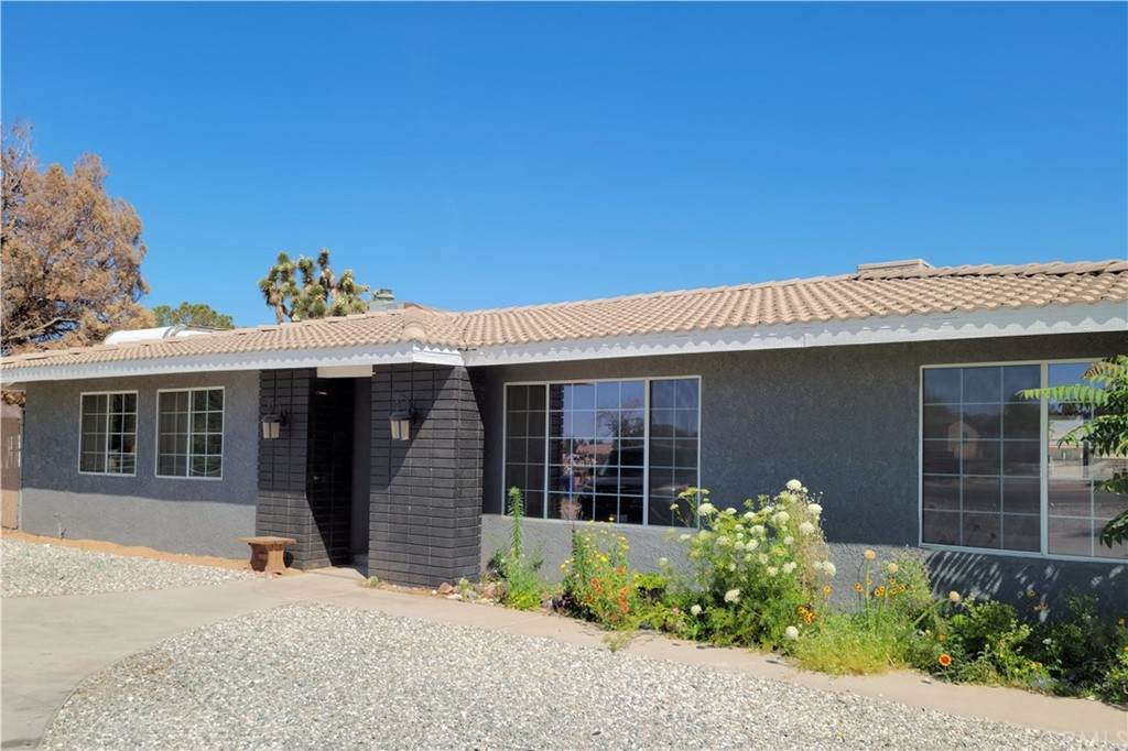 13831 Kiowa Road - Photo 1