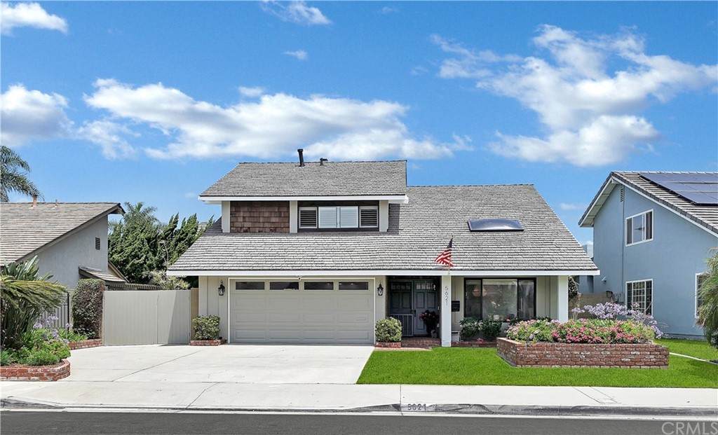 5621 Serene Drive - Photo 1