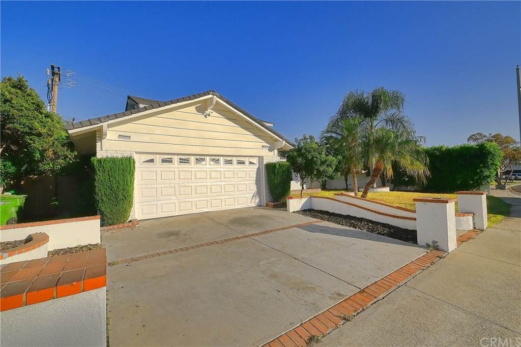 3414 Castle Rock Road - Photo 1