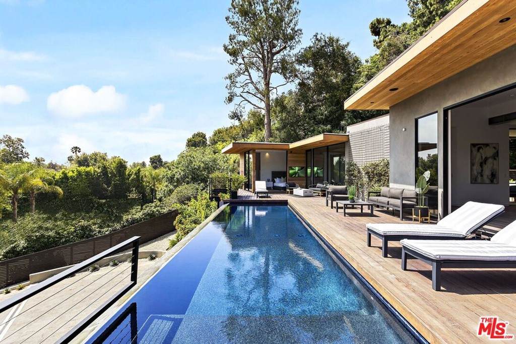 727 Beverly Glen Boulevard - Photo 1