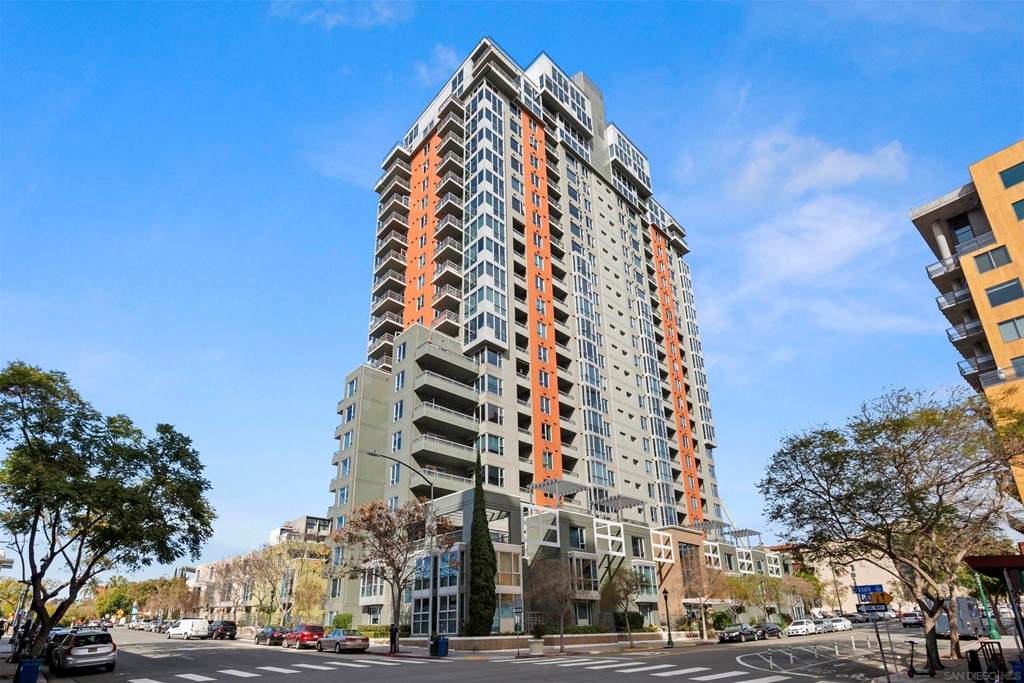 300 Beech - Photo 1