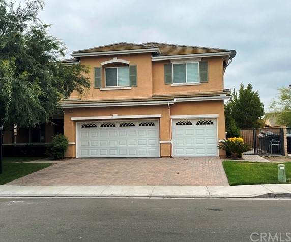 13706 Kiwi Avenue - Photo 1