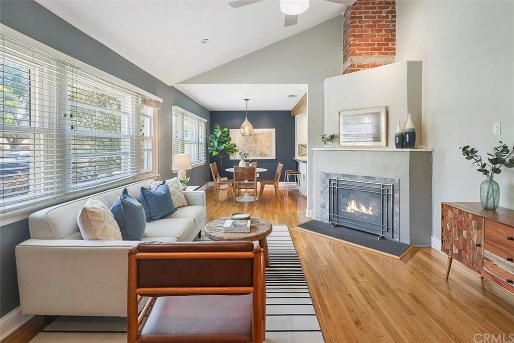 6613 88th Street - Photo 1