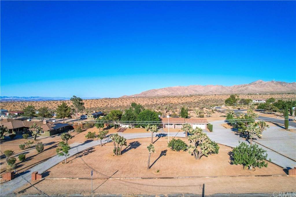 8099 Palomar Avenue - Photo 1