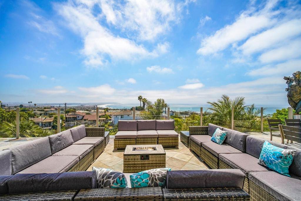 1011 Avenida Amantea - Photo 1