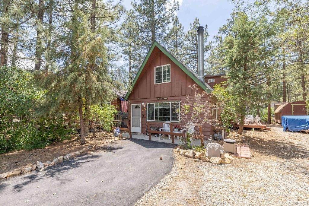 370 Moreno Lane - Photo 1