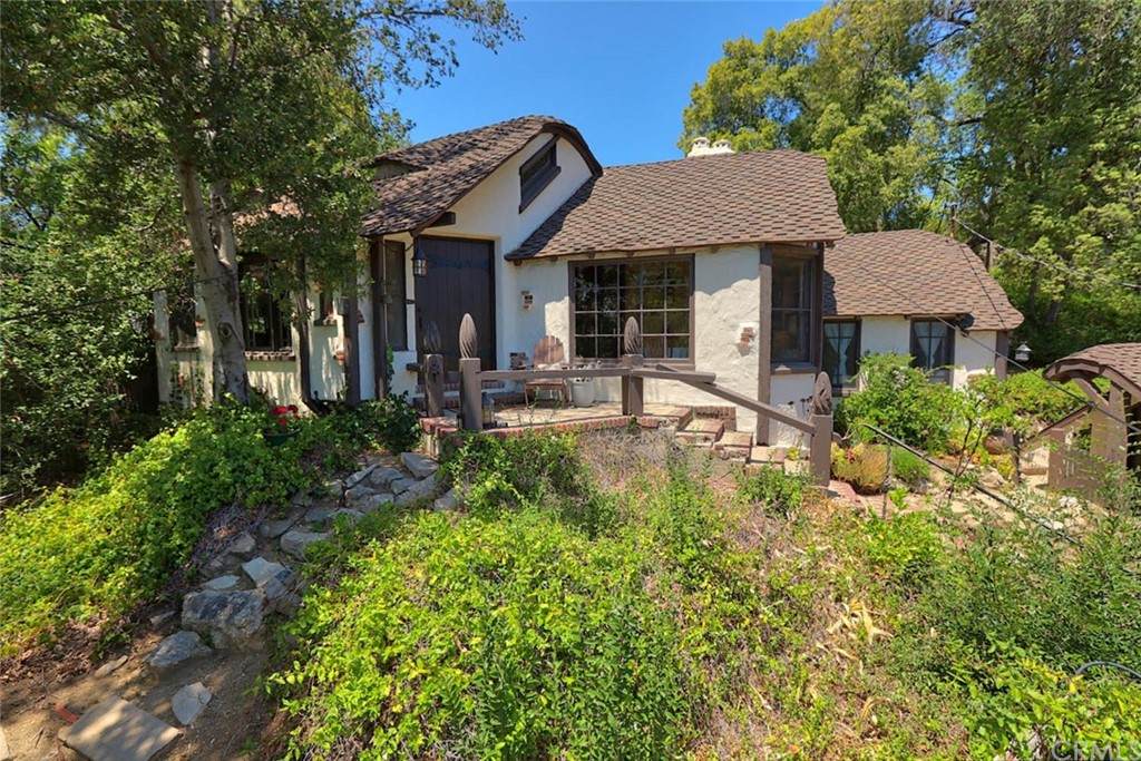 1855 Verdugo Knolls Drive - Photo 1
