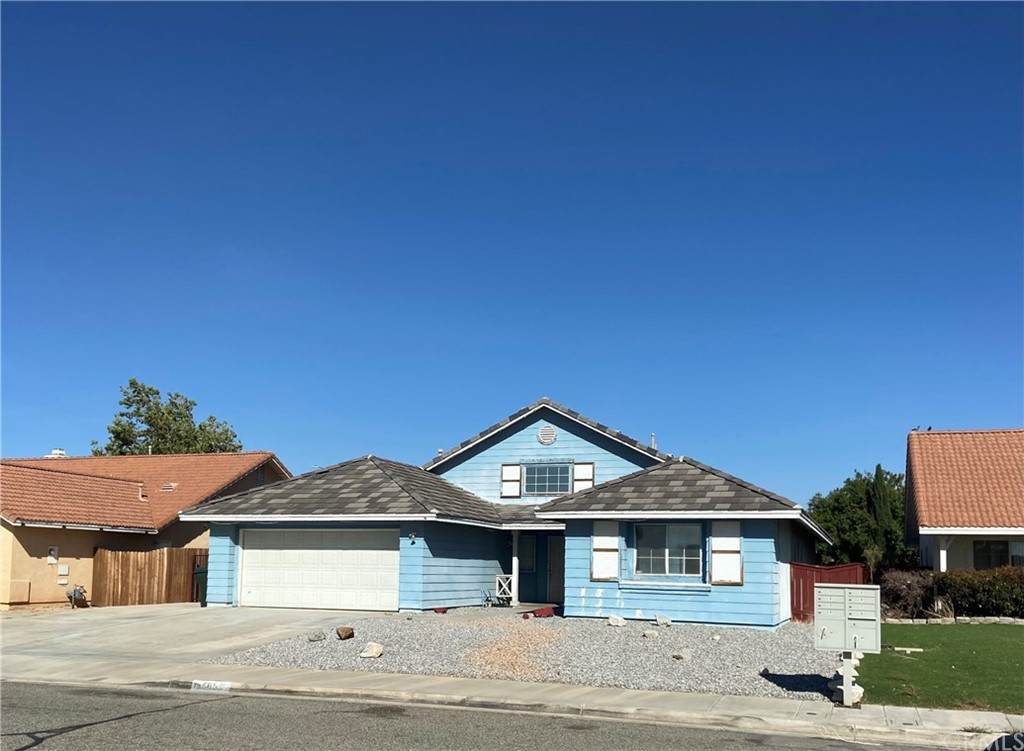 15465 Amber Pointe Drive - Photo 1