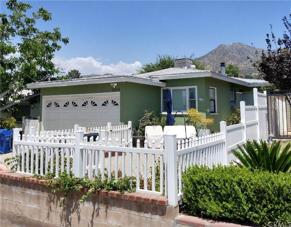 11010 Leolang Avenue - Photo 1