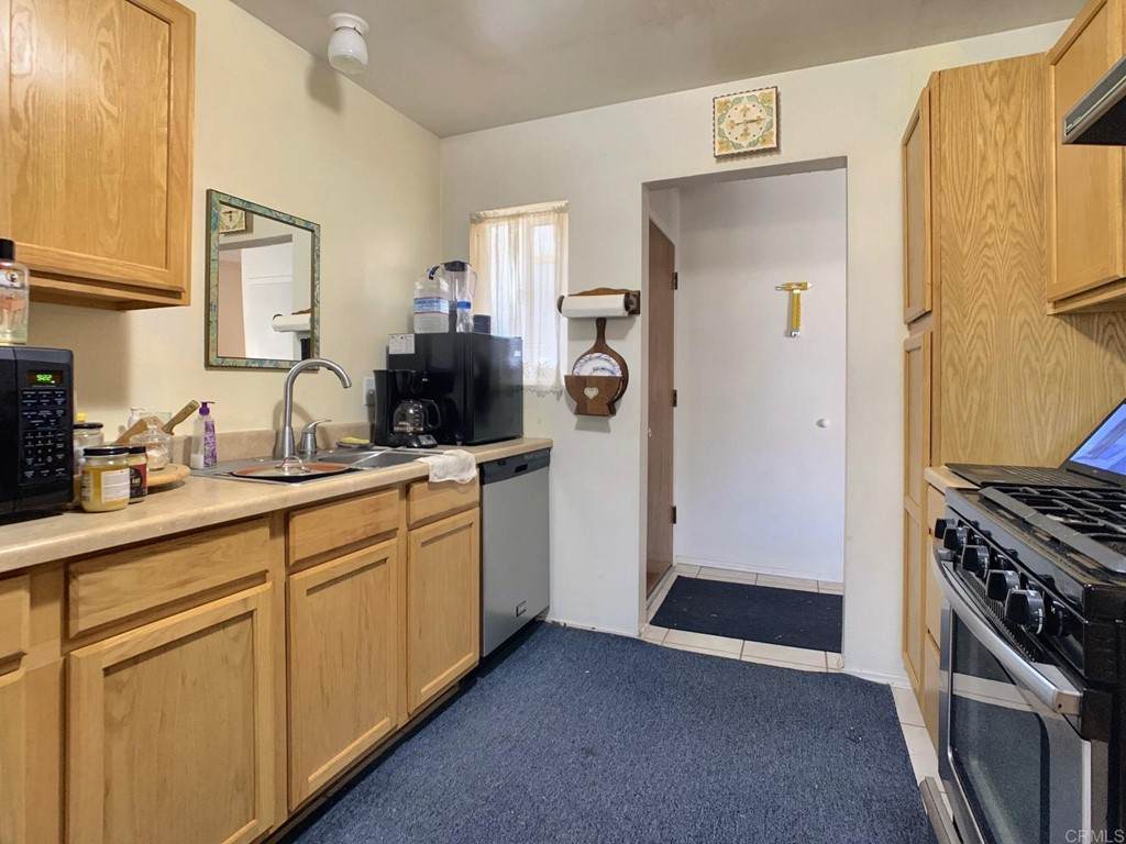 1218 Napa Avenue - Photo 1
