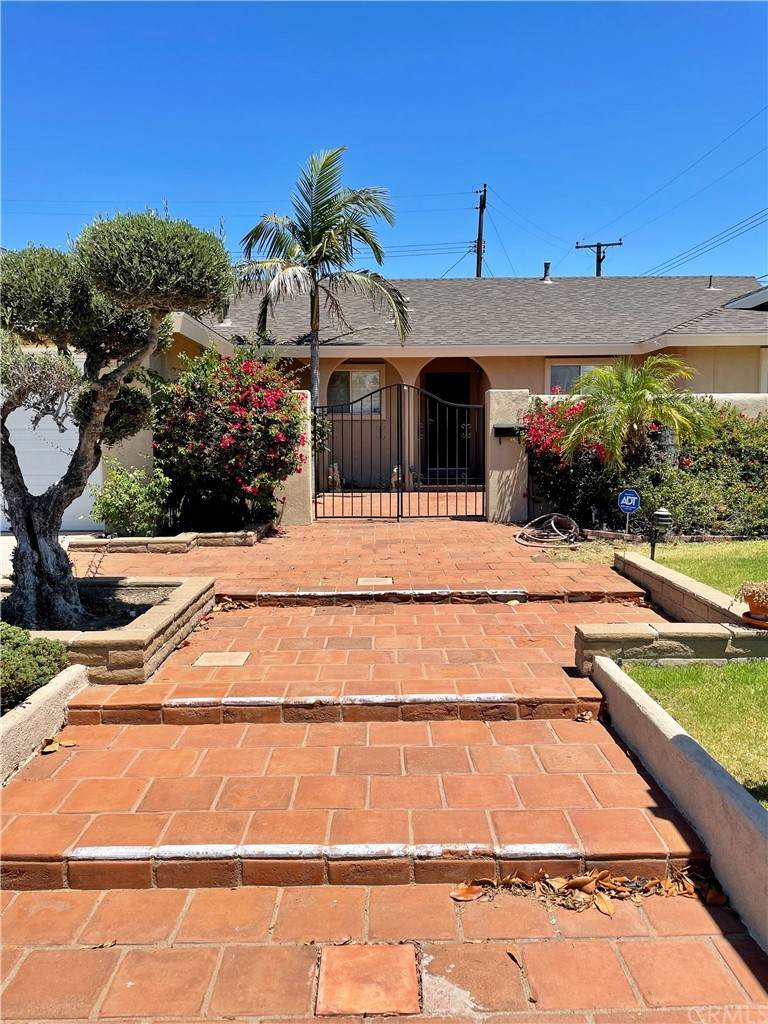 3641 Palmyra Avenue - Photo 1