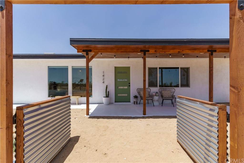 1424 Gibralter Road - Photo 1