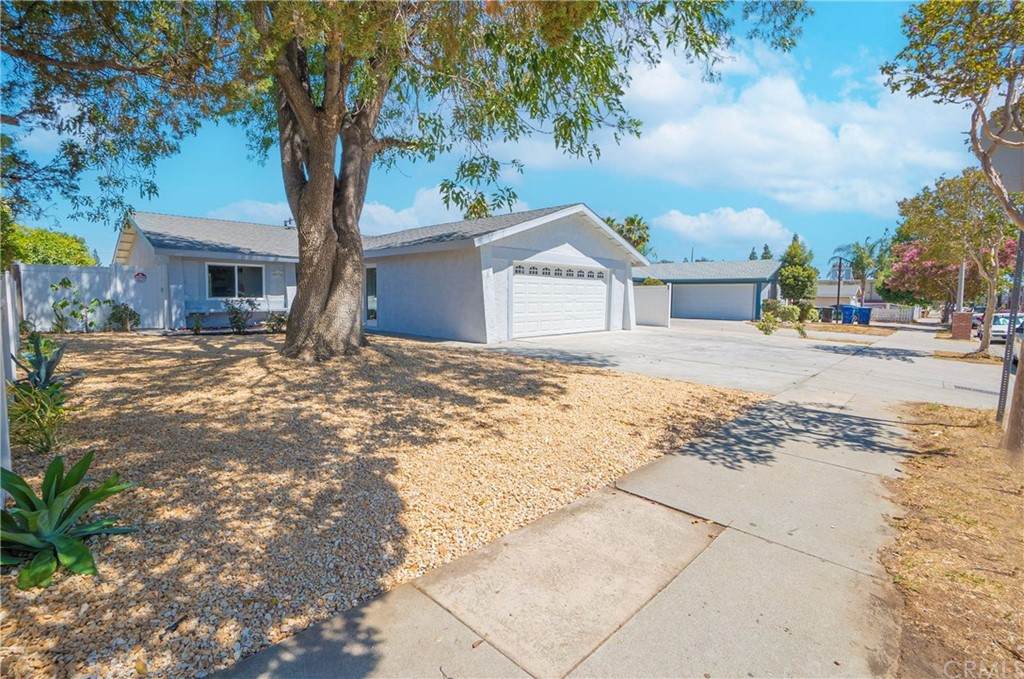 9938 Independence Avenue - Photo 1
