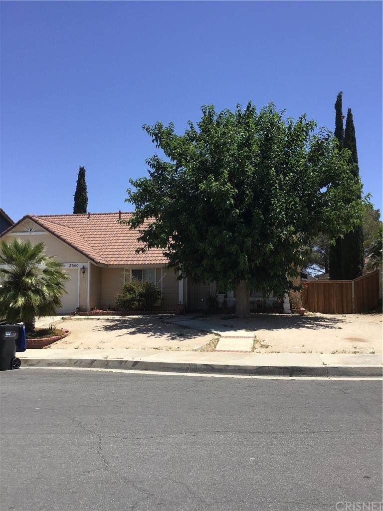 37510 Larchwood Drive - Photo 1