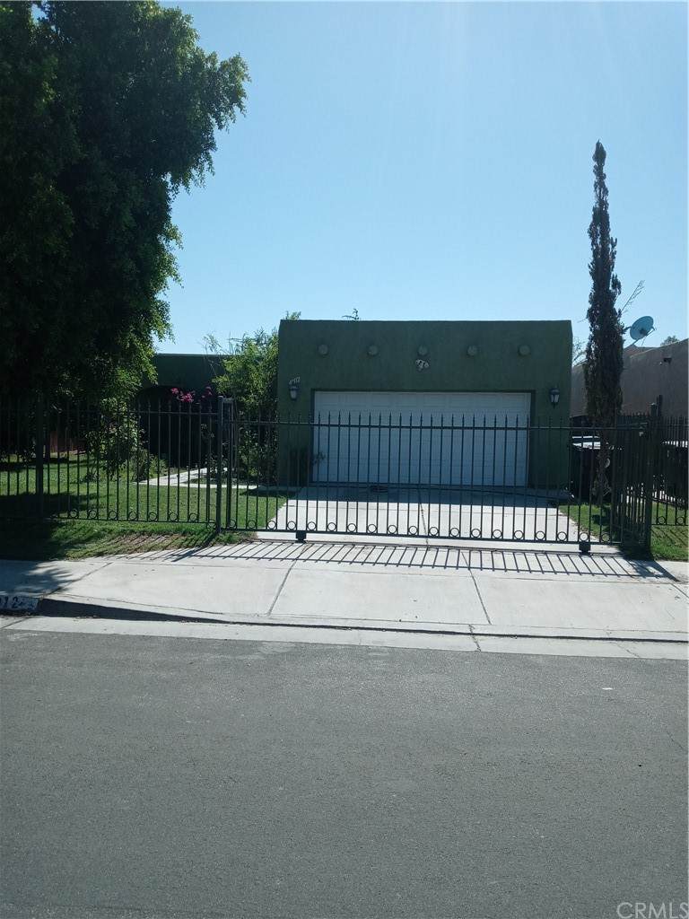 49112 Las Cruces Street - Photo 1