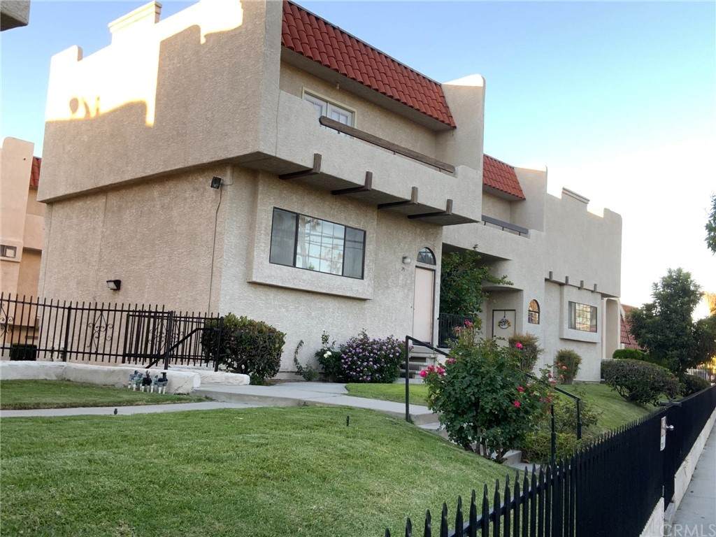 4000 Stewart Avenue - Photo 1