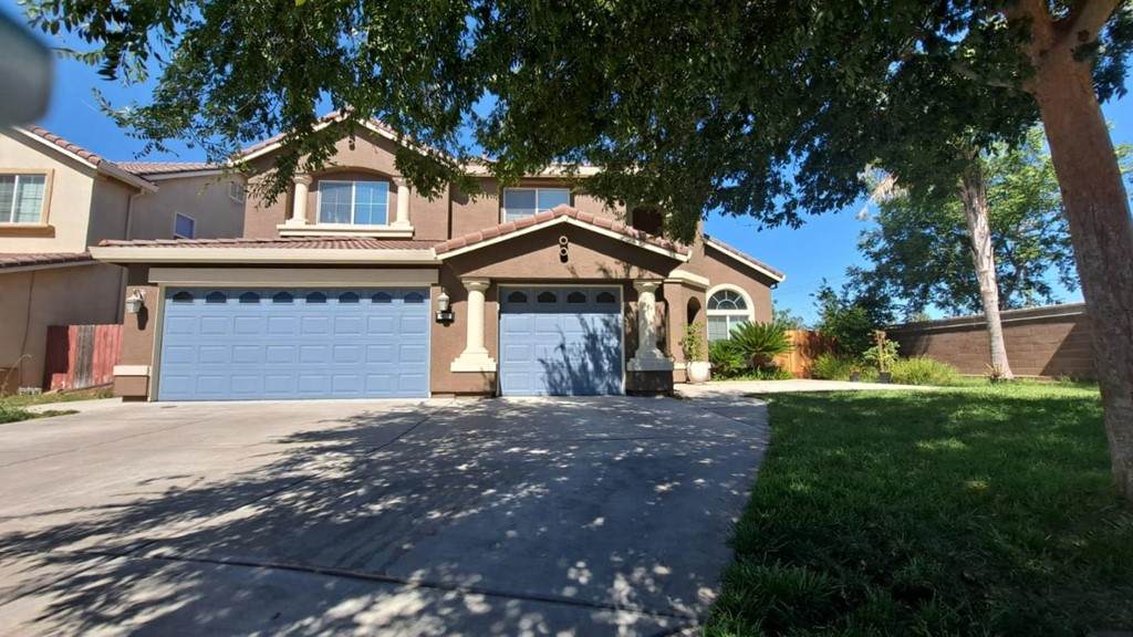 903 Montelena Court - Photo 1