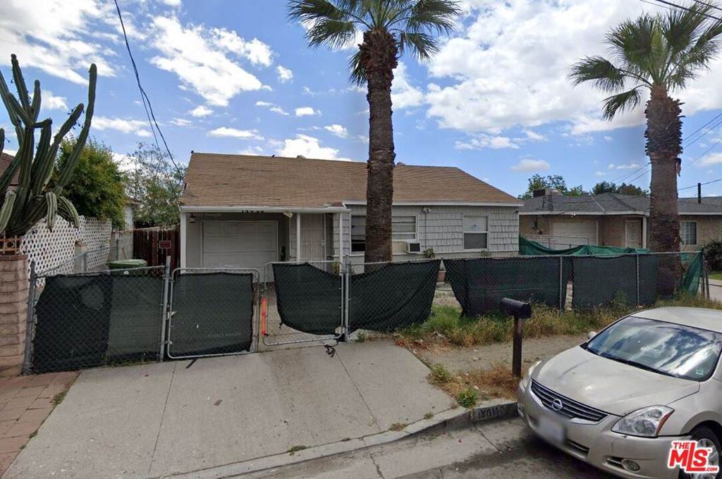 14020 Paxton Street - Photo 1