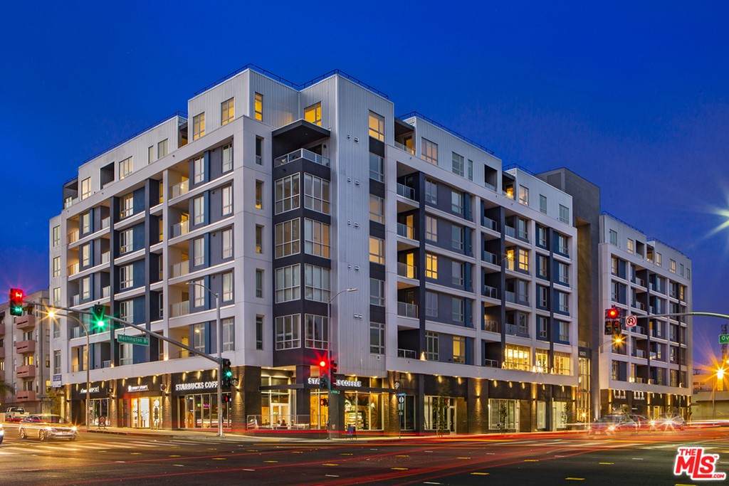 10601 Washington - Photo 1