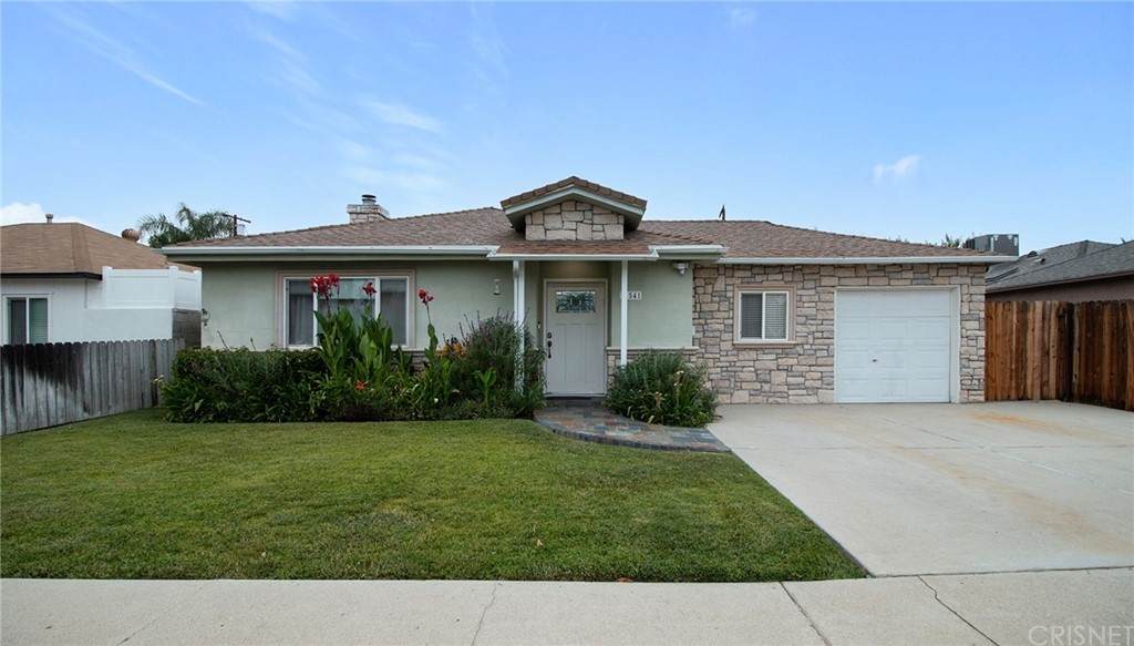 17541 Lorne Street - Photo 1