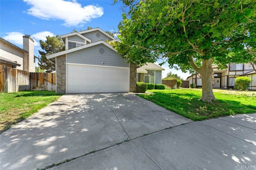 1518 Bluebell Street - Photo 1