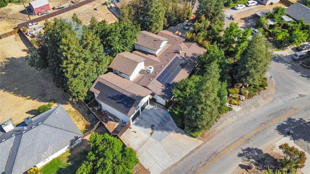 18654 Ridgedale Drive - Photo 1