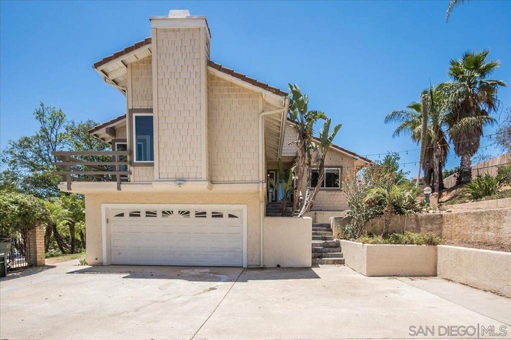 1418 Vista Grande Rd - Photo 1