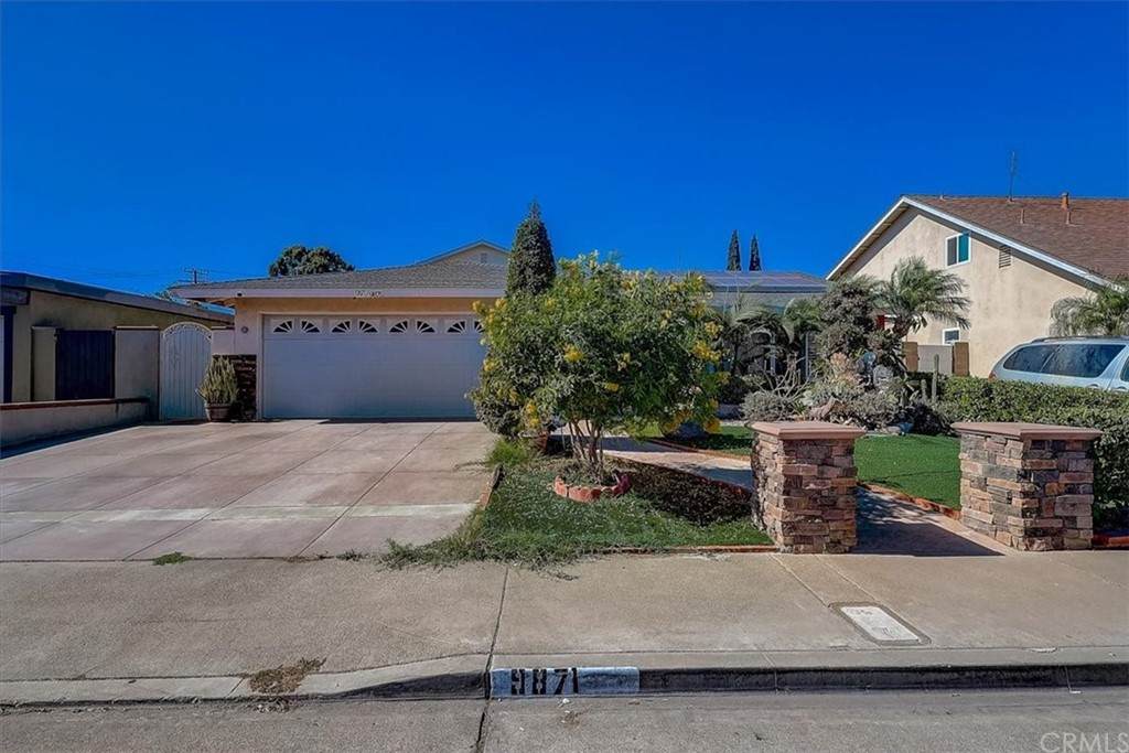 9871 Frederick Circle - Photo 1