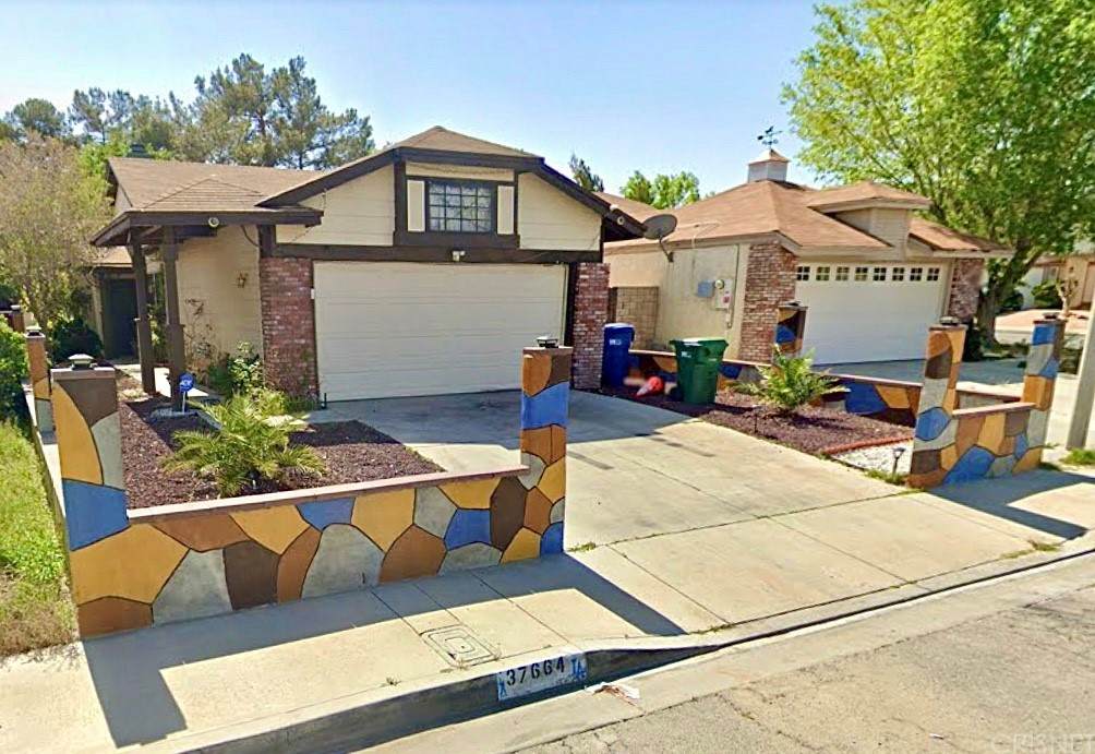 37664 Lasker Avenue - Photo 1