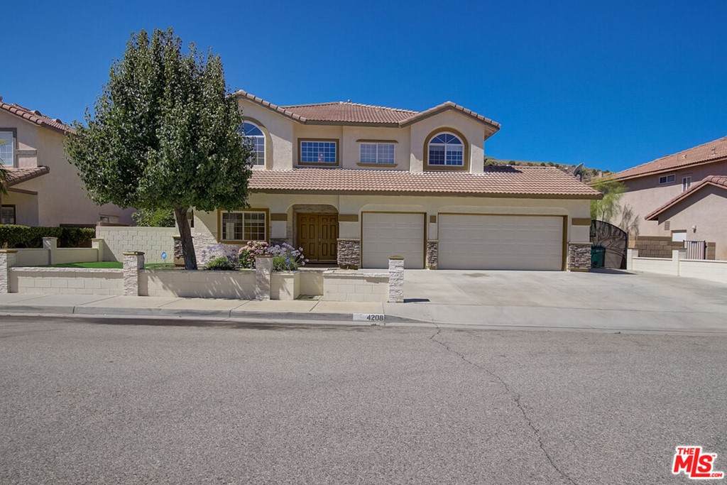 4208 Wickford Way - Photo 1
