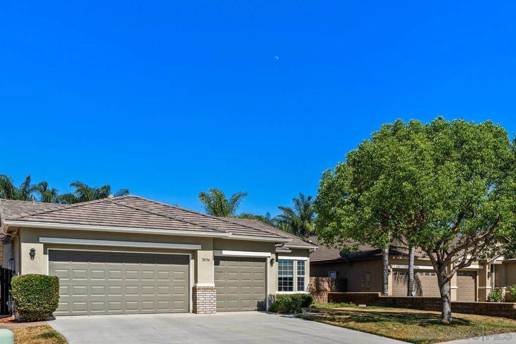 30754 Desert Eagle Way - Photo 1
